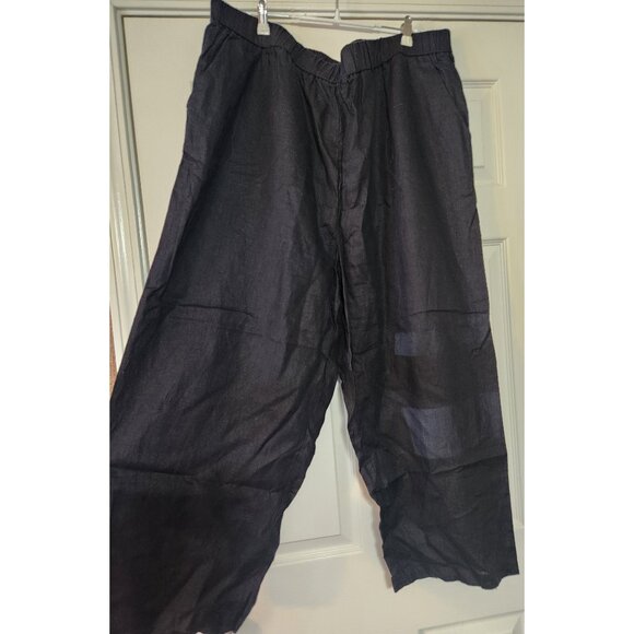 Black Linen Plus Size Pants - Picture 2 of 4
